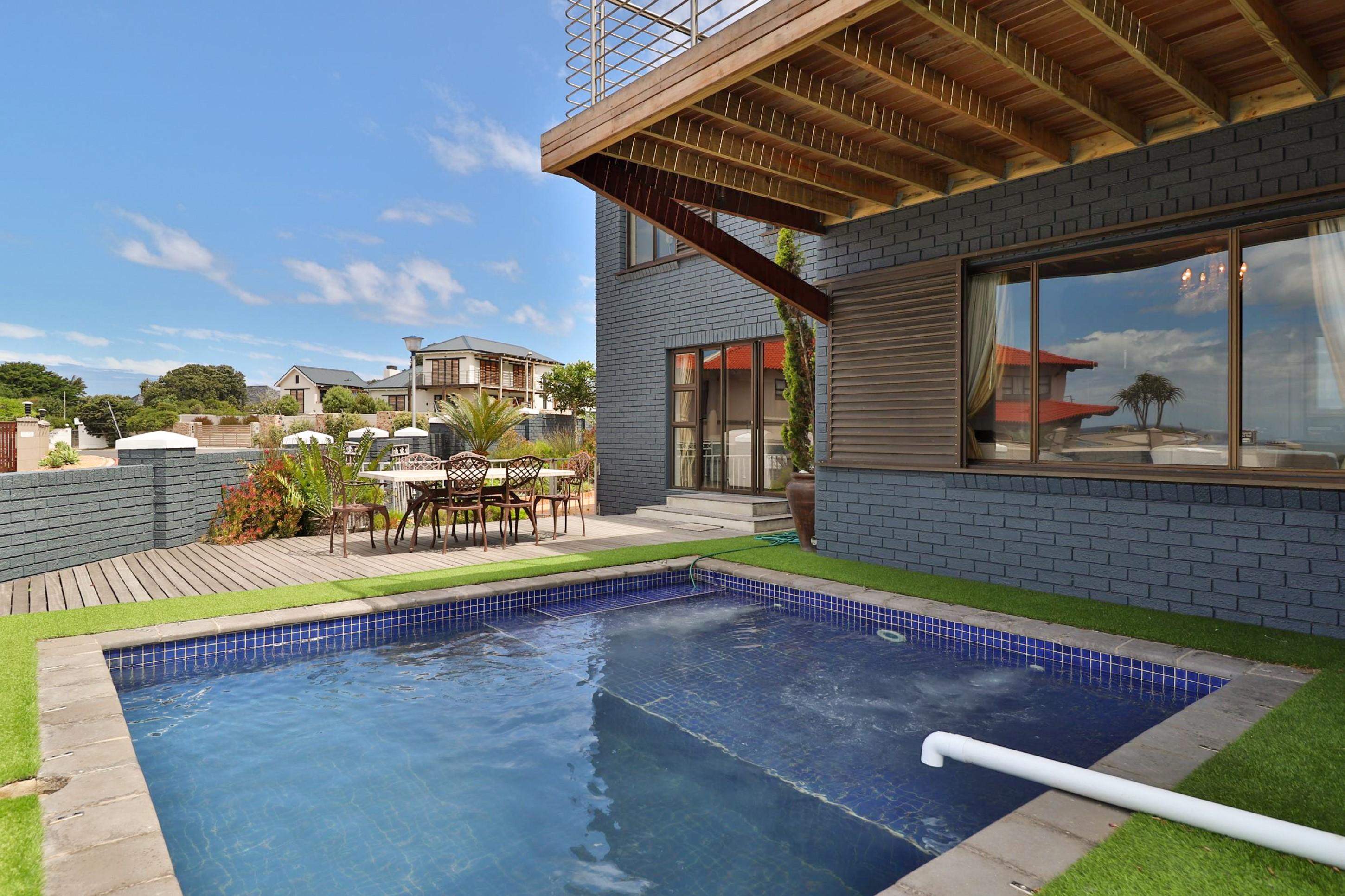 The Whale'S Tale Guesthouse Hermanus Exterior photo
