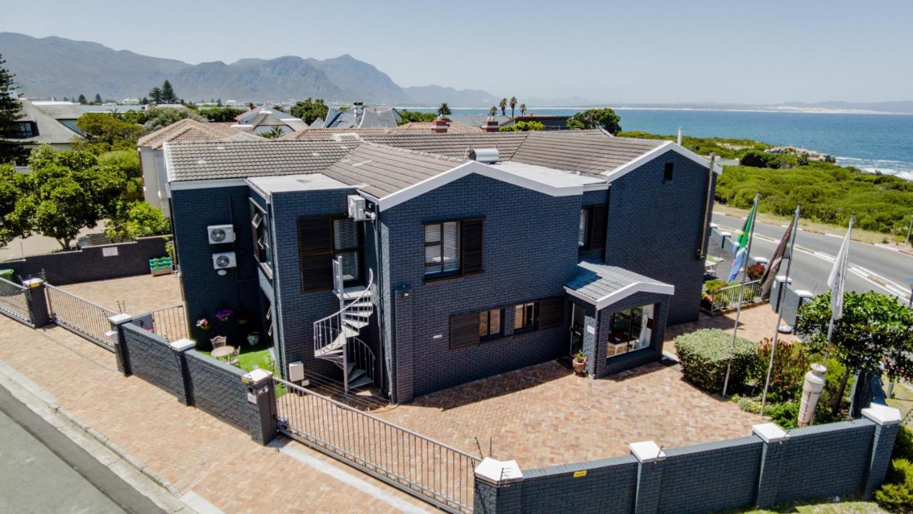 The Whale'S Tale Guesthouse Hermanus Exterior photo