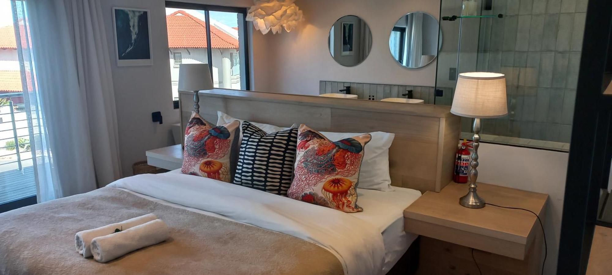 The Whale'S Tale Guesthouse Hermanus Exterior photo